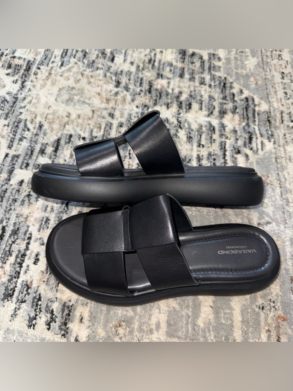 Vegabond chunky Black leather slip on sandals 9